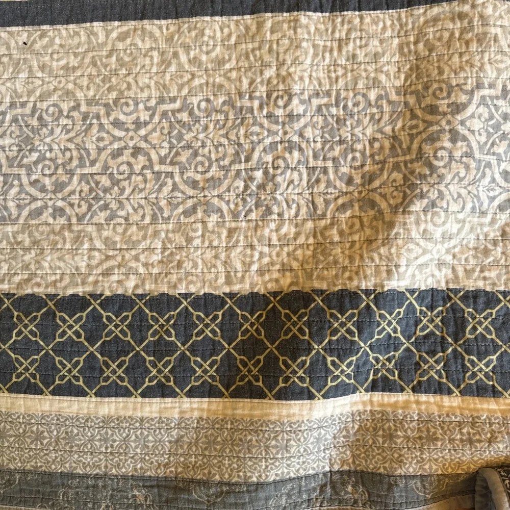 Blue, White,  Quilt, Reversible, Mixed Patterns, 93
